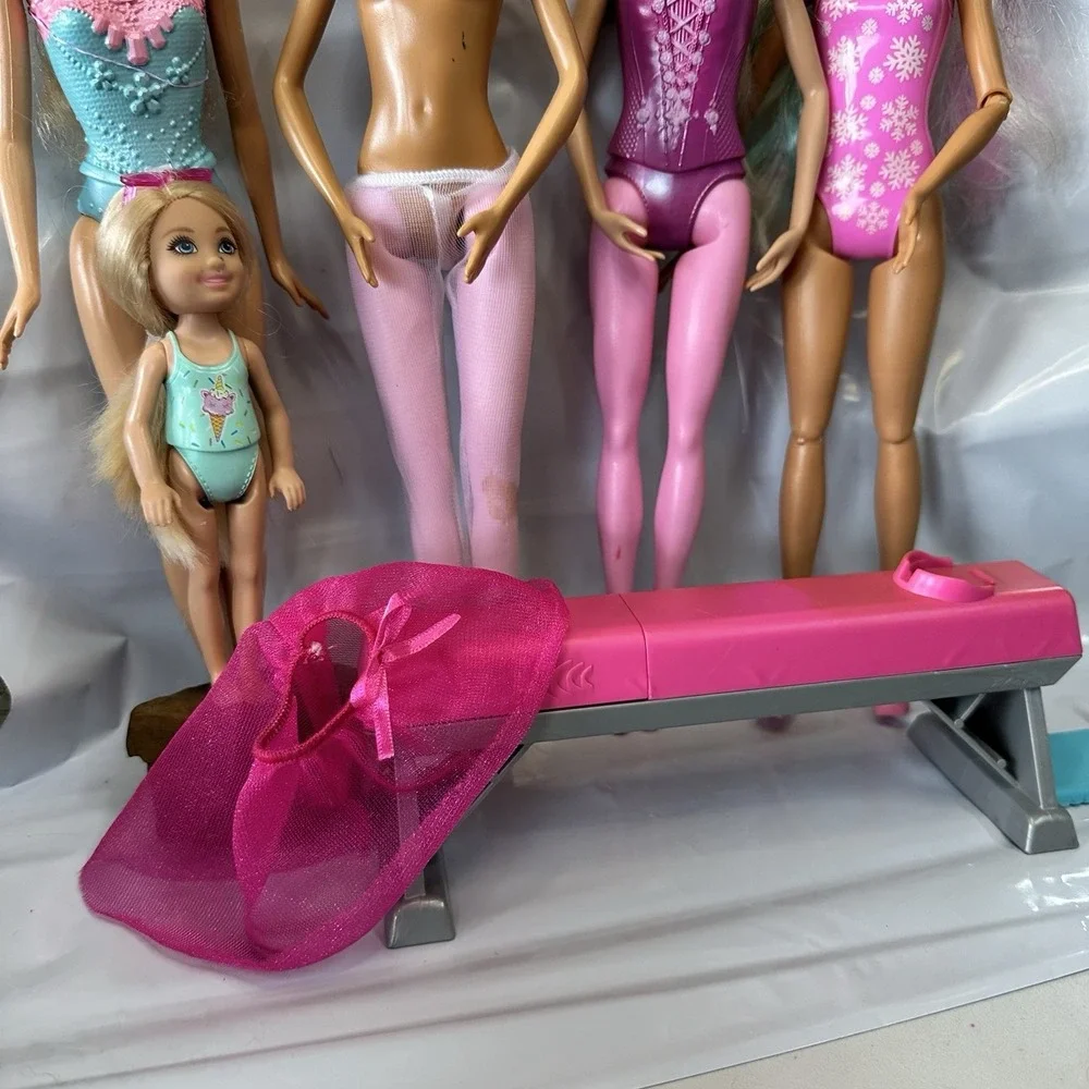 Barbie Mattel Fashionistas Ballerina Styles Lot‎ of 5 With Balance Beam Ballet